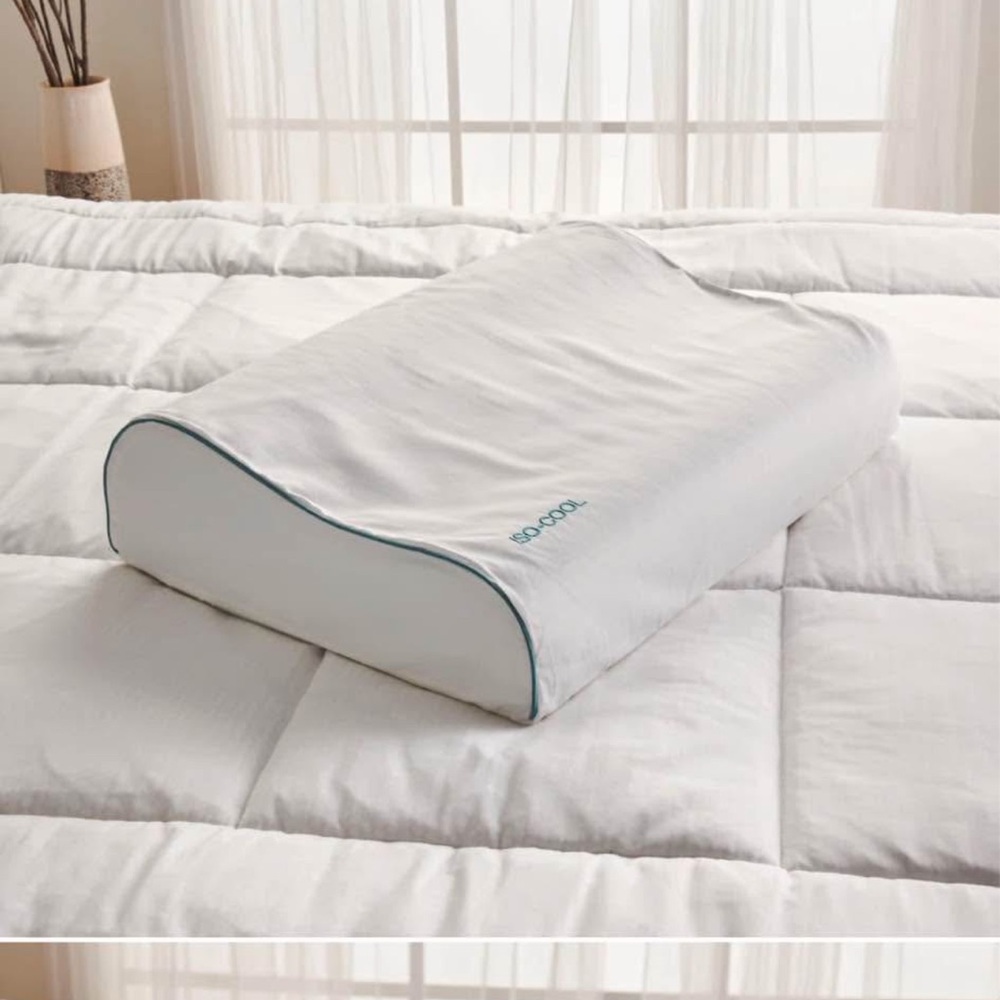 Sonoma White Memory Foam Pillow